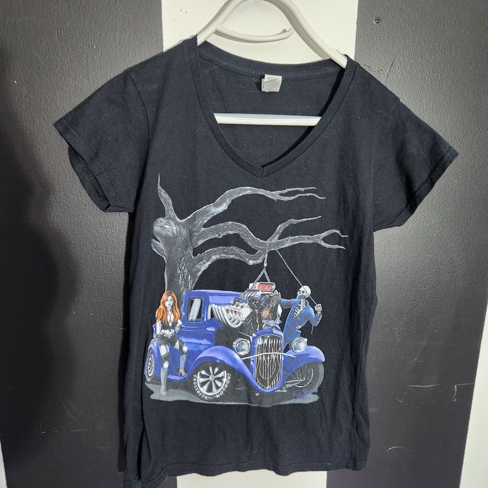 Gildan Black Tee with Blue Vintage Car and Tree Graphic